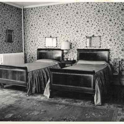 House at 413 S. York Street, Hill Cottage bedroom