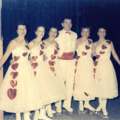 Elm Skating Club, "Holiday Revue" Skate Show