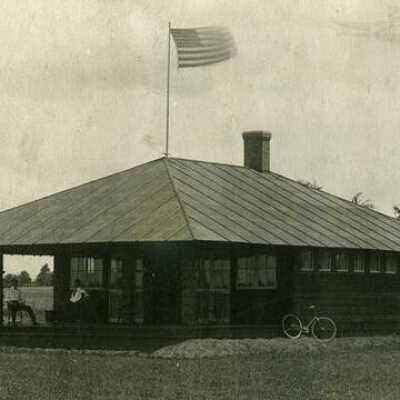 Elmhurst Golf Club House