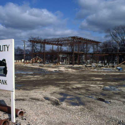 Elmhurst National Bank Annex under construction, 145 S. York Street
