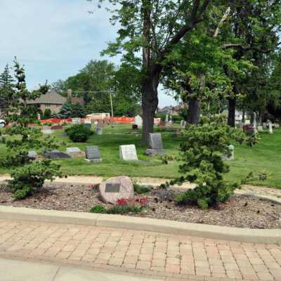 Elmhurst College Scattering Garden