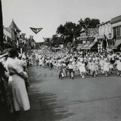 Elmhurst Centennial Children's parade, 1936