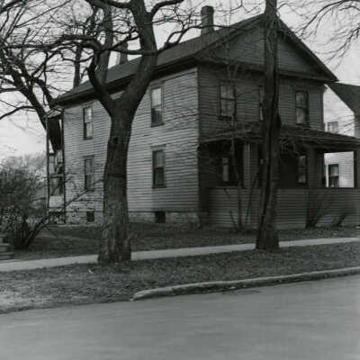 House at 154 Schiller Street