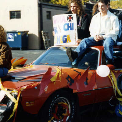 Elmhurst College Homecoming Parade