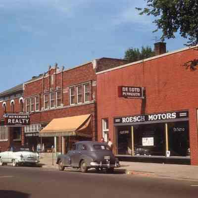 Roesch Motors DeSoto Plymouth Dealership