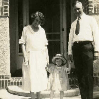 Marylouise & Elmer Engel with daughter Mary Louise