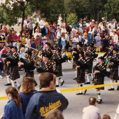Elmhurst Sesquicentennial parade, 1986
