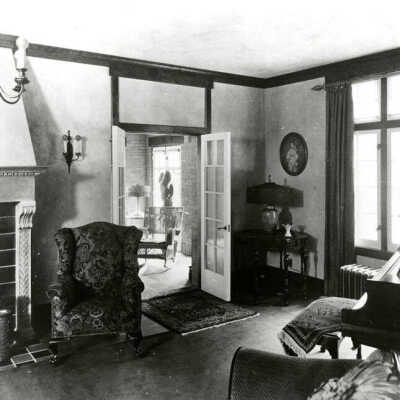 House at 306 Cottage Hill Avenue