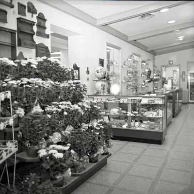 Pfund and Clint Flower Shop