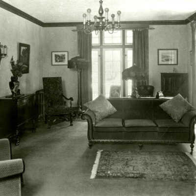 House at 306 Cottage Hill Avenue
