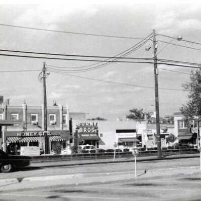 W. First Street seen from Park Avenue