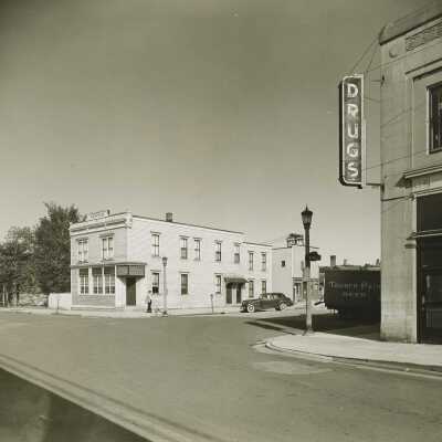 Schwass Tavern
