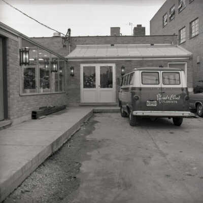 Pfund and Clint Flower Shop