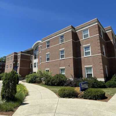 Elmhurst University, Cureton Hall