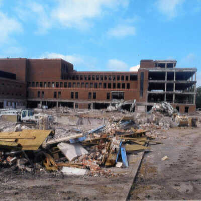Elmhurst Memorial Hospital Berteau St. building, demolition
