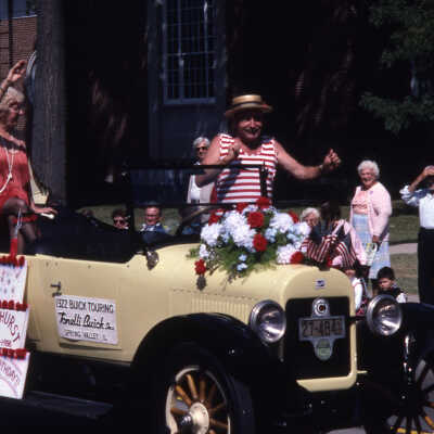 Elmhurst Sesquicentennial parade, 1986
