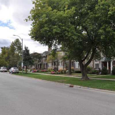 N. Addison Avenue Looking South