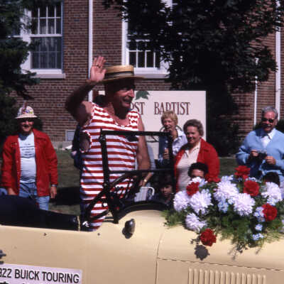 Elmhurst Sesquicentennial parade, 1986