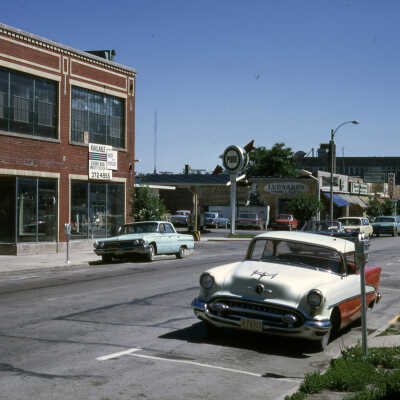 York Street at Elmhurst Avenue