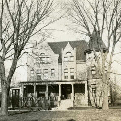 House at 333 Cottage Hill Avenue