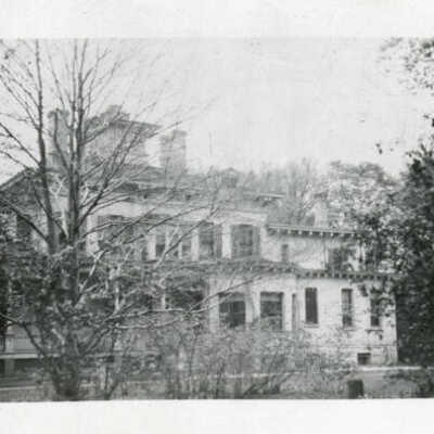 Elmhurst Public Library in Wilder Mansion