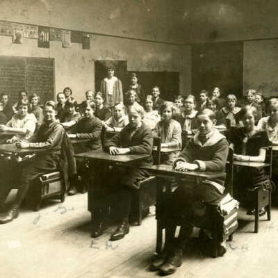 Hawthorne School, Eighth Grade Class