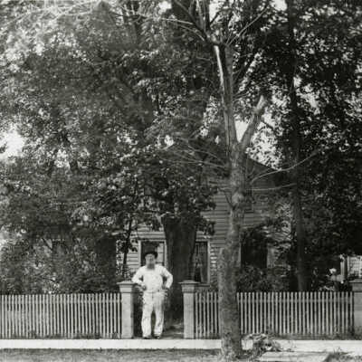 House at 156 N. York Street