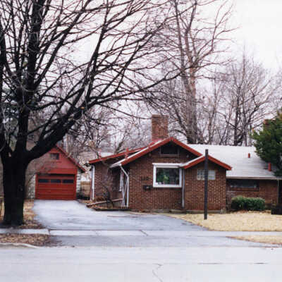 House at 110 E. Grantley