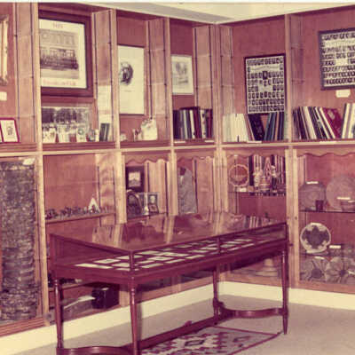 Elmhurst Historical Museum, exhibit