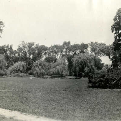 Wilder Park, grounds