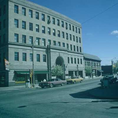 Elmhurst National Bank at 105 S. York Street