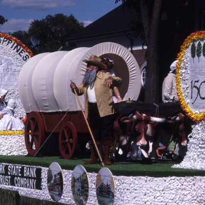 Elmhurst Sesquicentennial parade, 1986