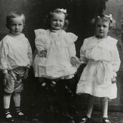 George, Helen & Eleanor Heinemann