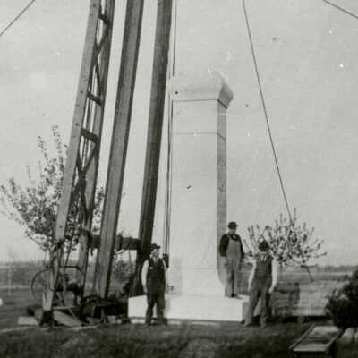 Arlington Cemetery, monument erection