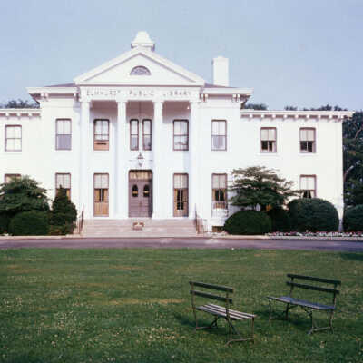Wilder Park, Elmhurst Public Library
