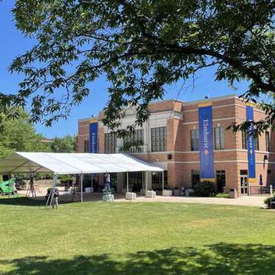 Elmhurst University, Brune Patio