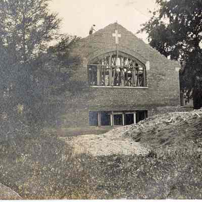 Elmhurst Methodist Church, construction