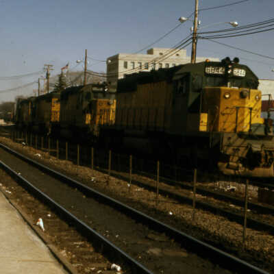 Chicago & North Western train at York Street crossing