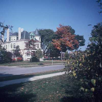 Glos Mansion at 104 S. Kenilworth Avenue