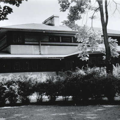 House at 301 S. Kenilworth