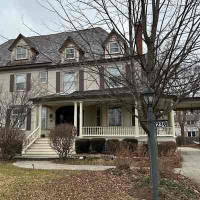 House at 239 Claremont Street