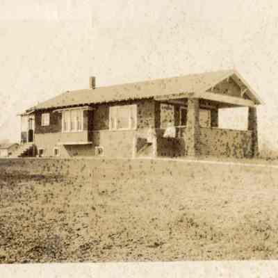 House at 570 S. Sunnyside Avenue