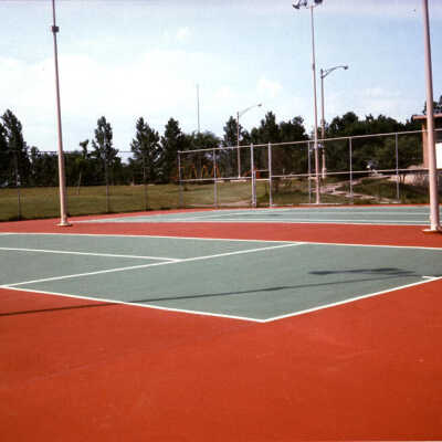 Butterfield Park, tennis courts