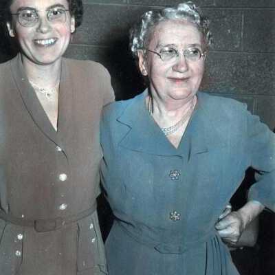 Gertrude & Helen Wolkenhauer