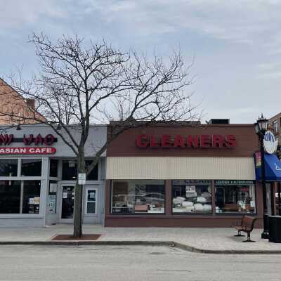 116-120 W. Park Avenue storefronts
