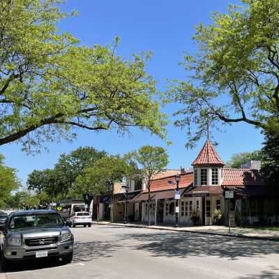 Roberto's Ristorante at 483 Spring Road