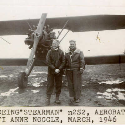 Elmhurst Airport, Pilots
