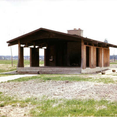 Eldridge Park, shelter