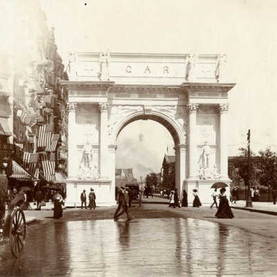 Arch on Michigan Avenue for G.A.R. encampment, Chicago
