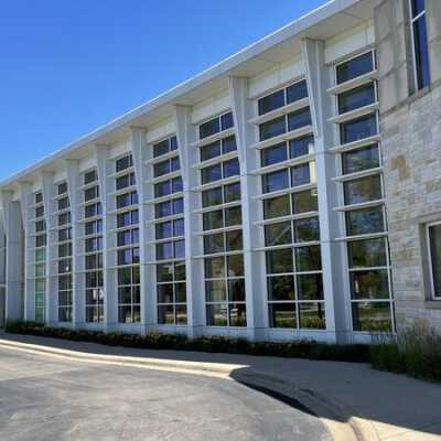 Elmhurst Public Library Entrance
